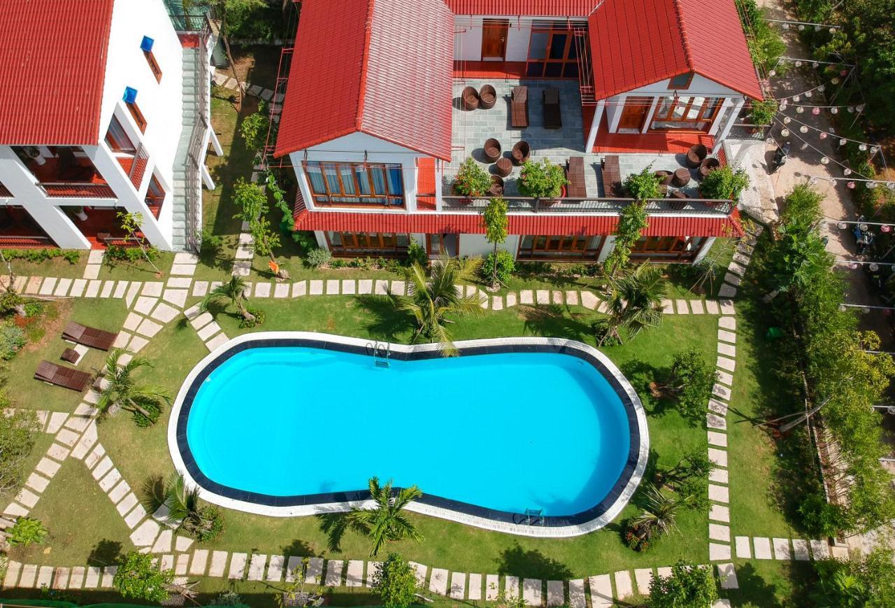 Caesar Phu Quoc Hotel Bagian luar foto