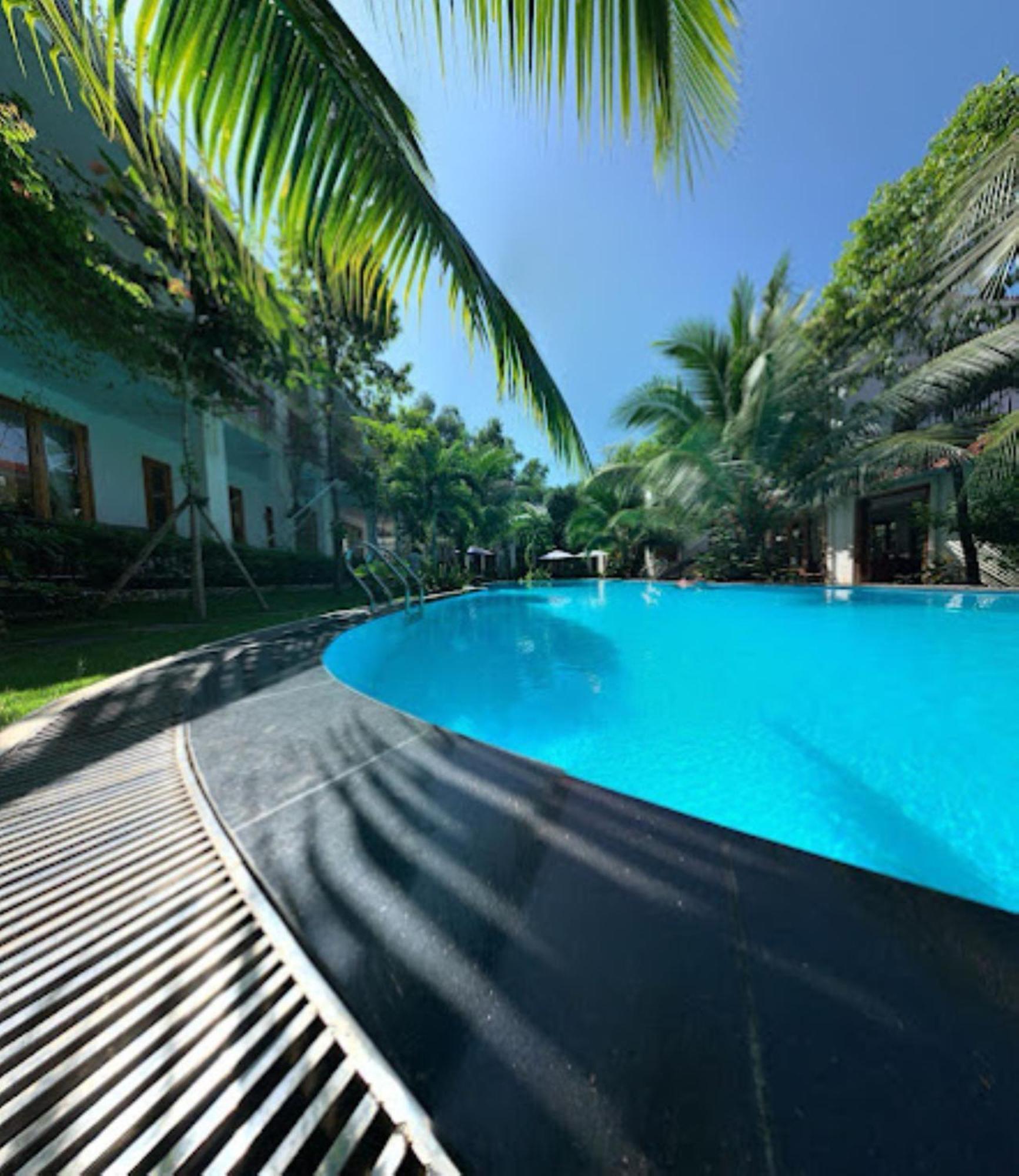 Caesar Phu Quoc Hotel Bagian luar foto